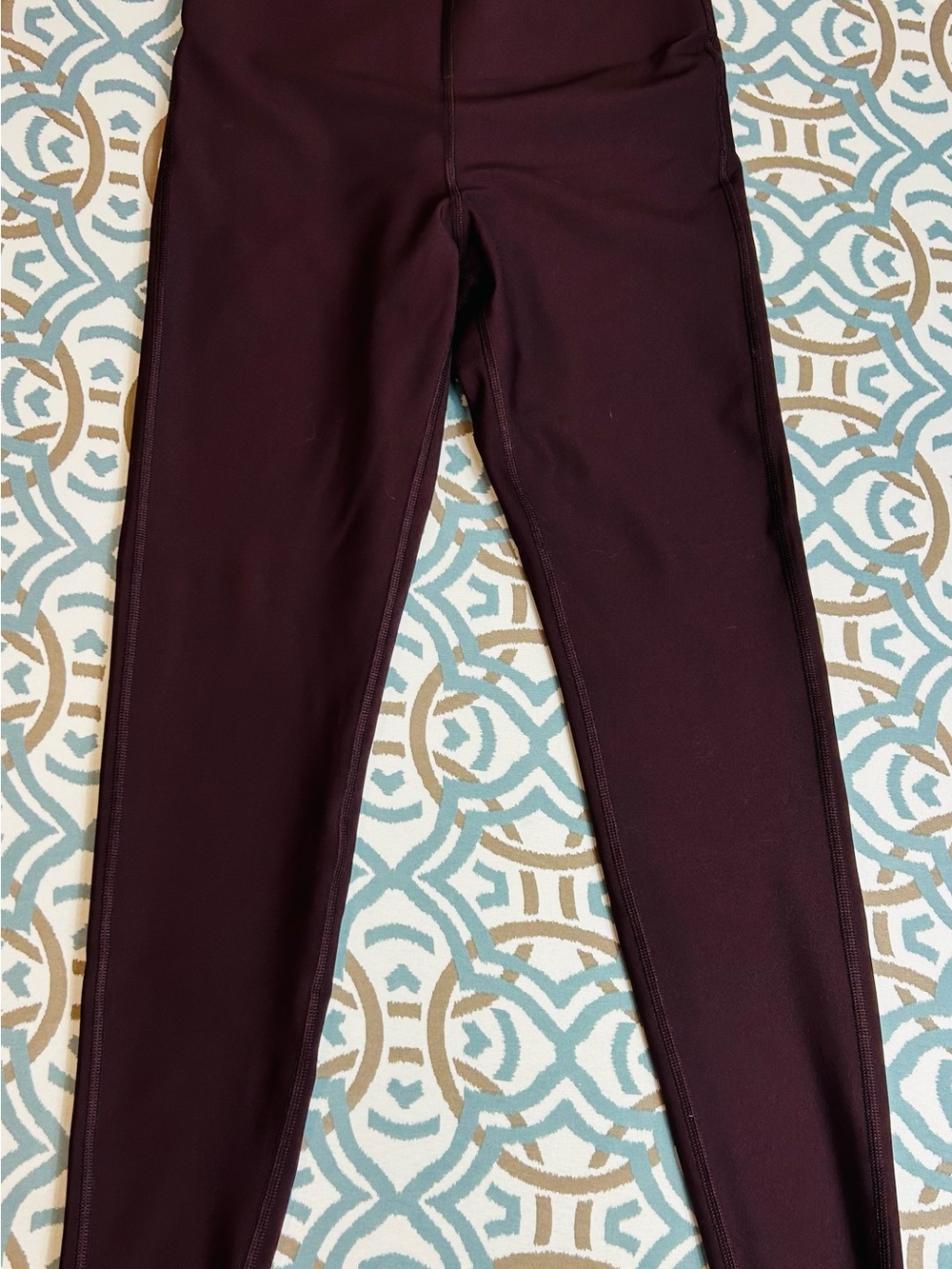 Women’s ' High-Rise Performance Leggings in Deep Plum